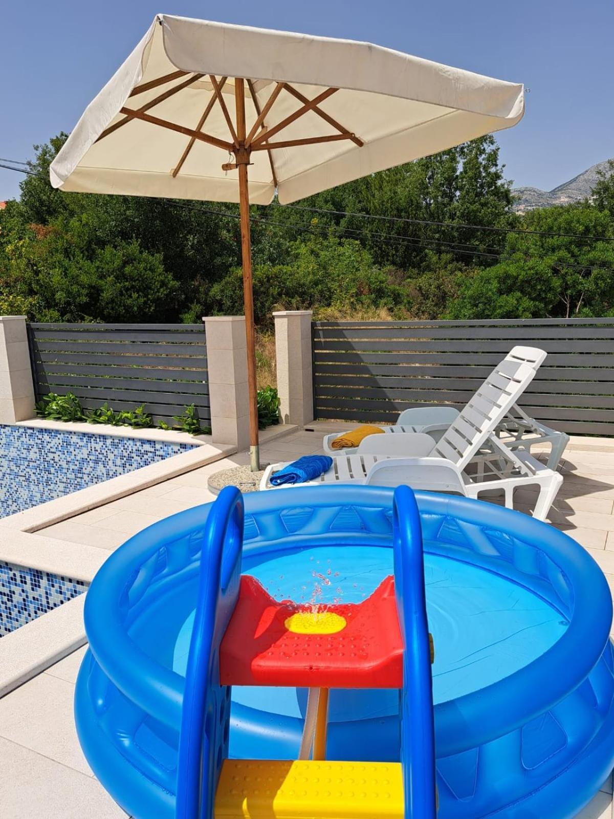 Villa "Amber" Luxury Apartments With A Pool Mlini Εξωτερικό φωτογραφία