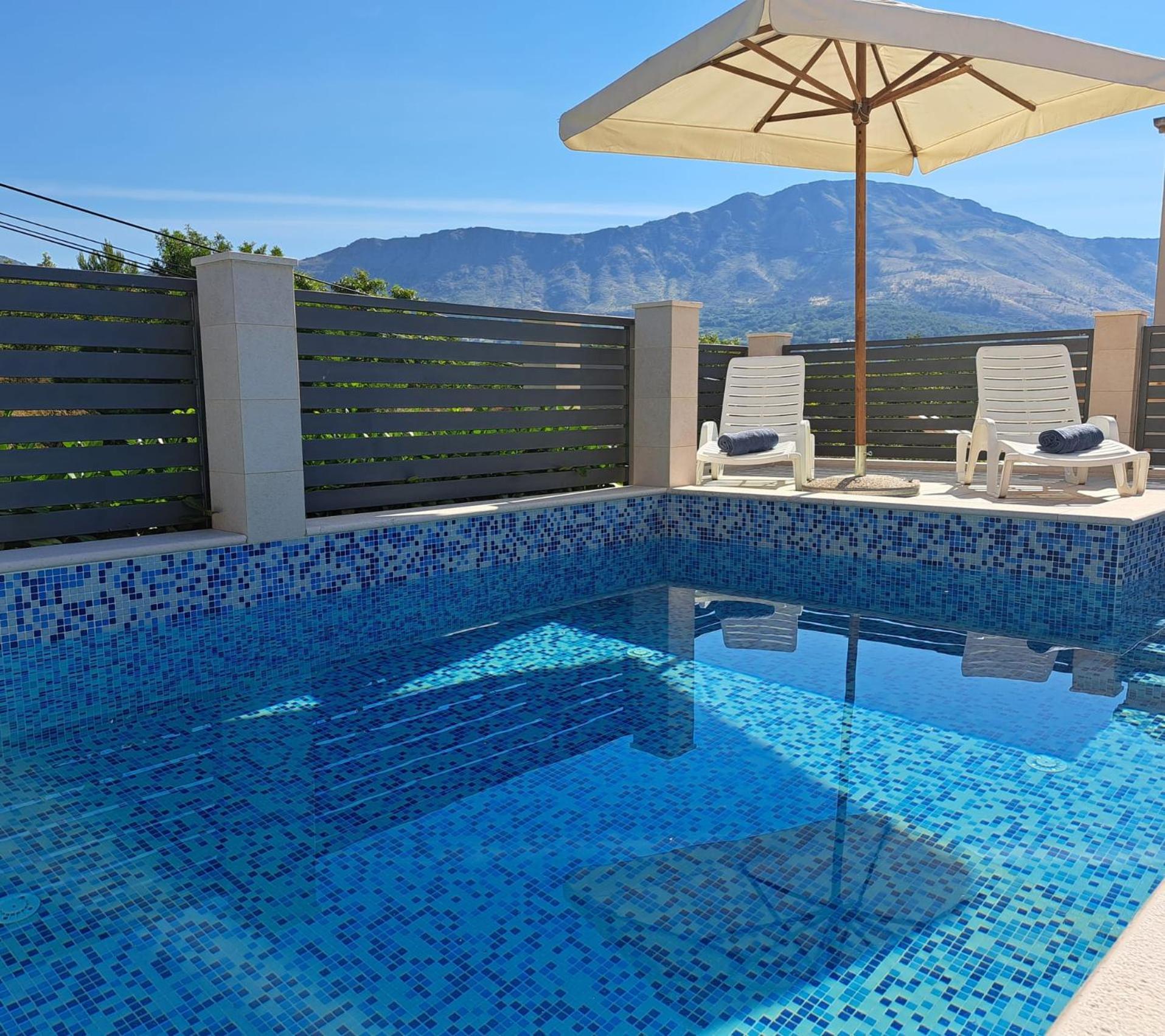 Villa "Amber" Luxury Apartments With A Pool Mlini Εξωτερικό φωτογραφία
