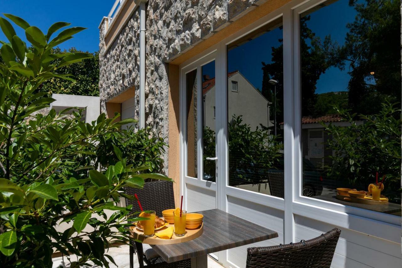 Villa "Amber" Luxury Apartments With A Pool Mlini Εξωτερικό φωτογραφία