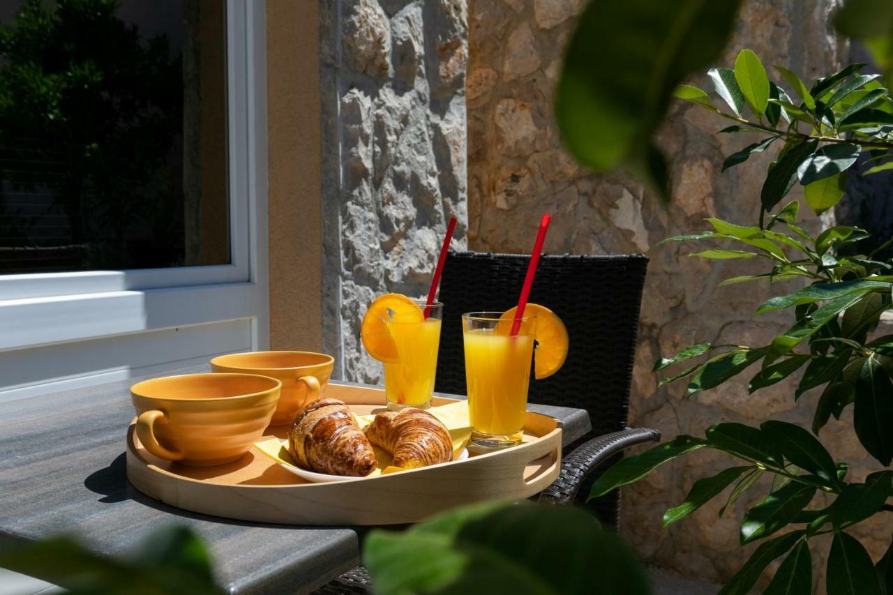 Villa "Amber" Luxury Apartments With A Pool Mlini Εξωτερικό φωτογραφία