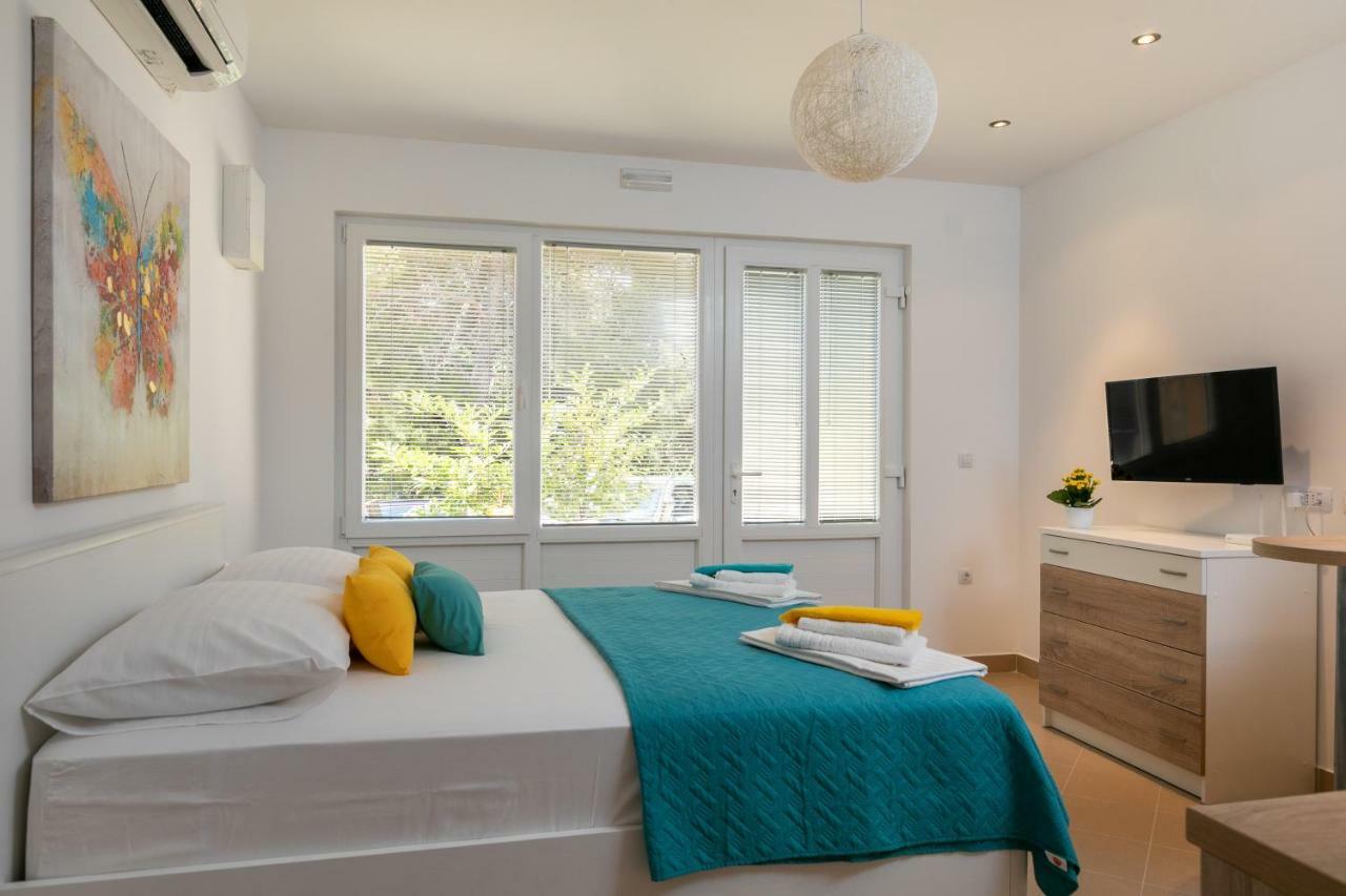 Villa "Amber" Luxury Apartments With A Pool Mlini Εξωτερικό φωτογραφία