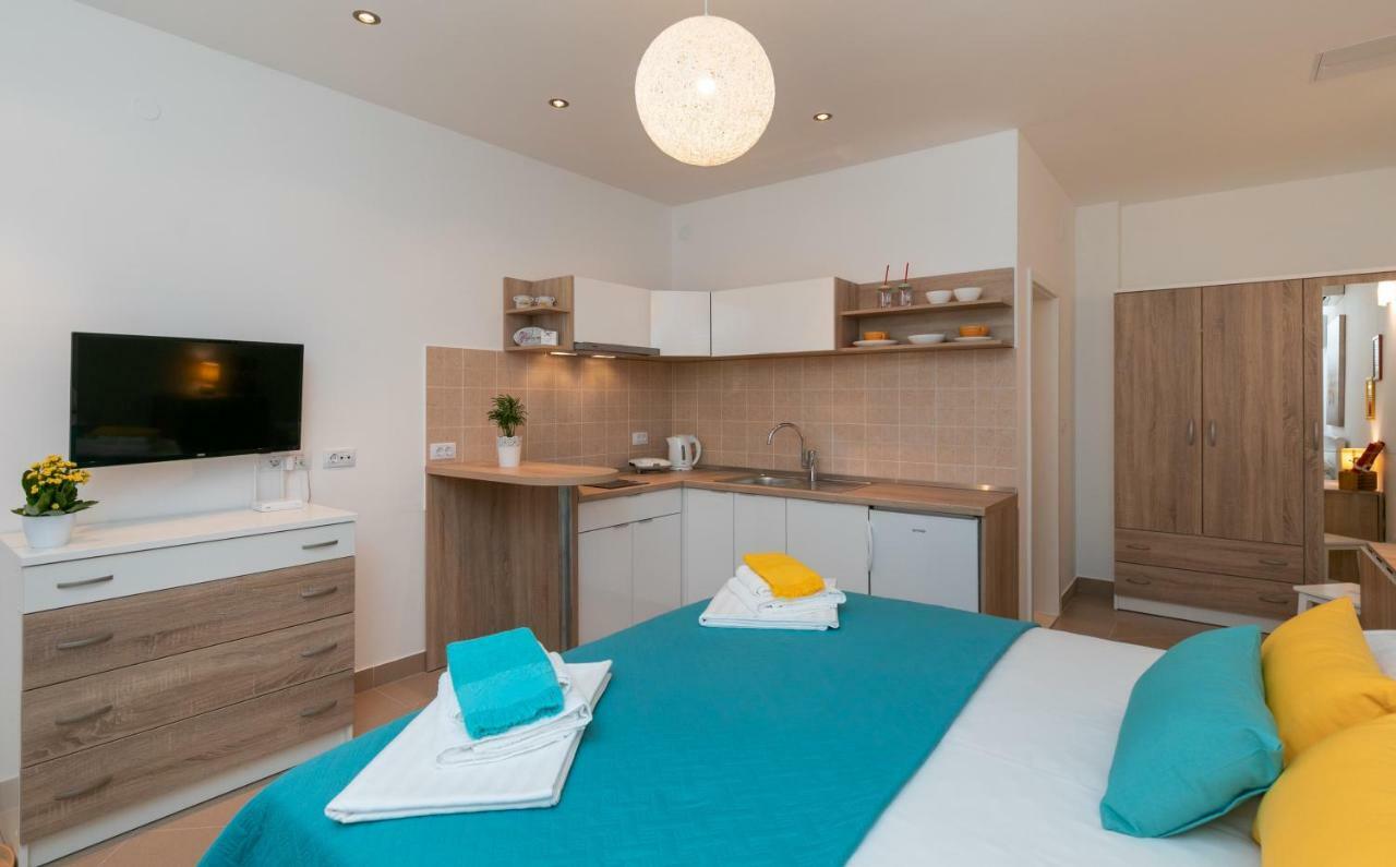 Villa "Amber" Luxury Apartments With A Pool Mlini Εξωτερικό φωτογραφία